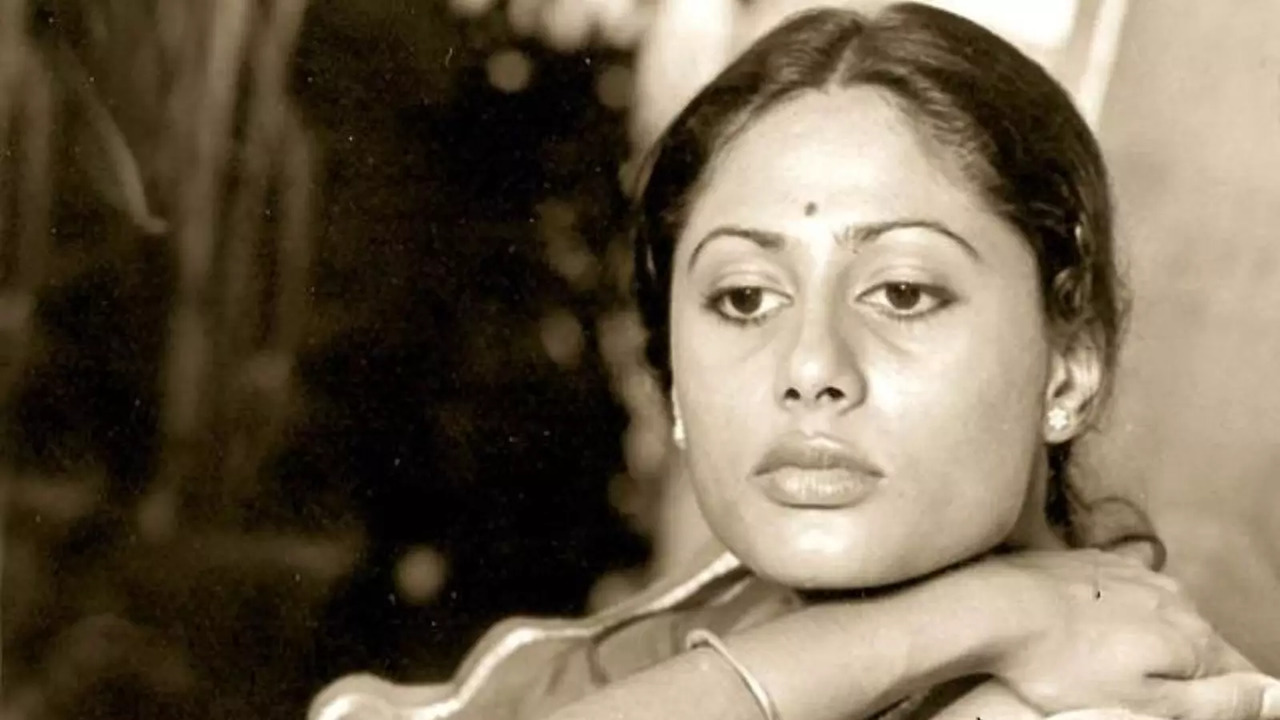 Exclusive Scoop: Smita Patil Had A Premonition She Would Never Return From Hospital