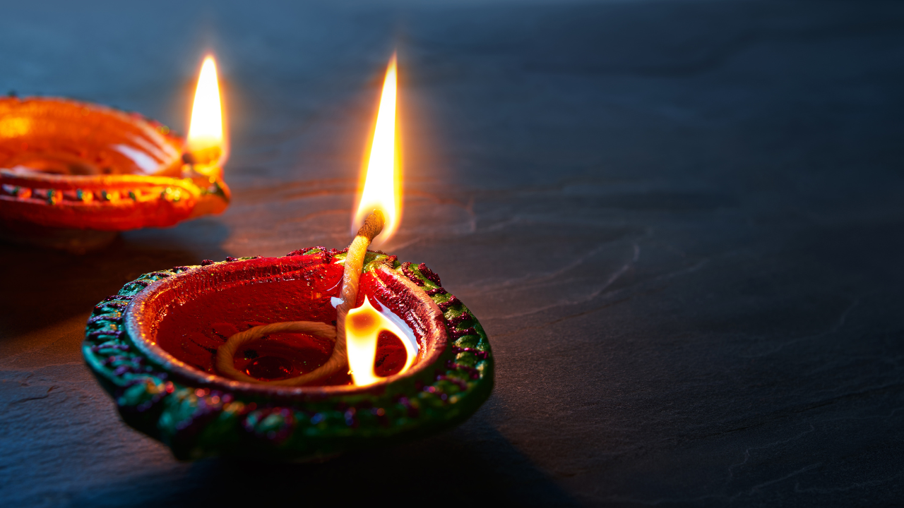 How To Light Diyas The Right Way According To Vastu