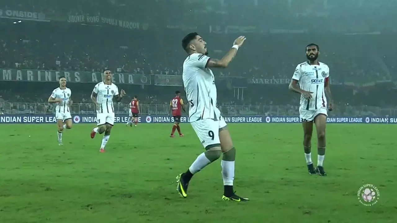 EBFC vs MBSG ISL Live Updates Mohun Bagan Defeat East Bengal After Anwar Ali Mistake Watch Full Highlights Goals