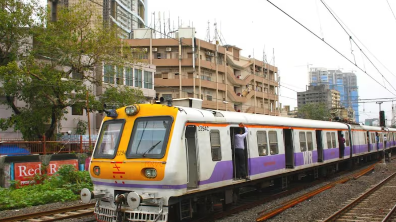 Mumbai Local Train