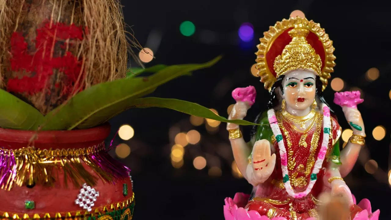 Laxmi Puja Diwali 2024 Date and time puja rituals Vidhi significance