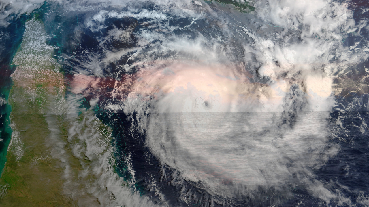 cyclone dana