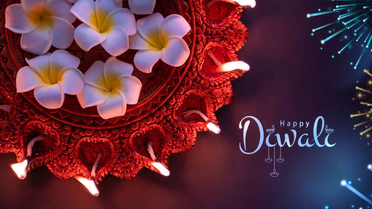 Happy Diwali 2024: Deepawali WhatsApp Status, Wishes, Greetings, and Images to Share with Friends and Family