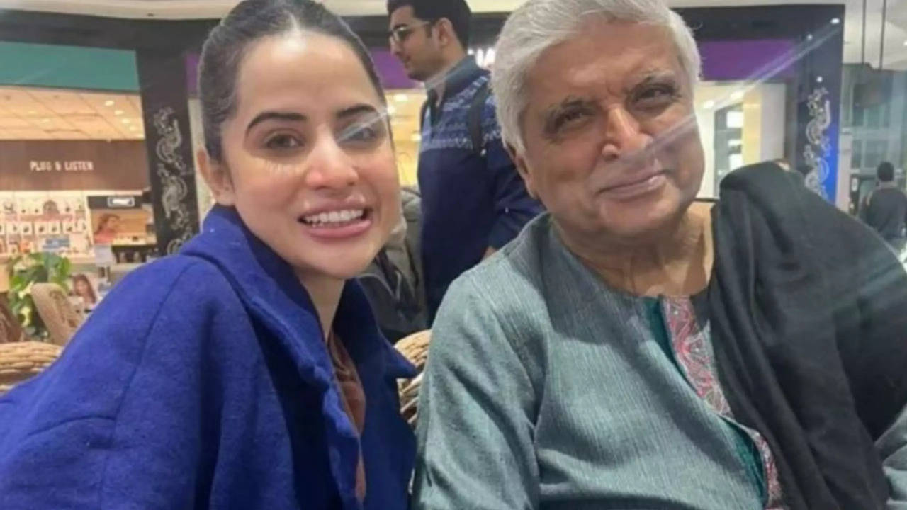 When Urfi Javed Cracked Javed Akhtar Up With Joke About His Kids