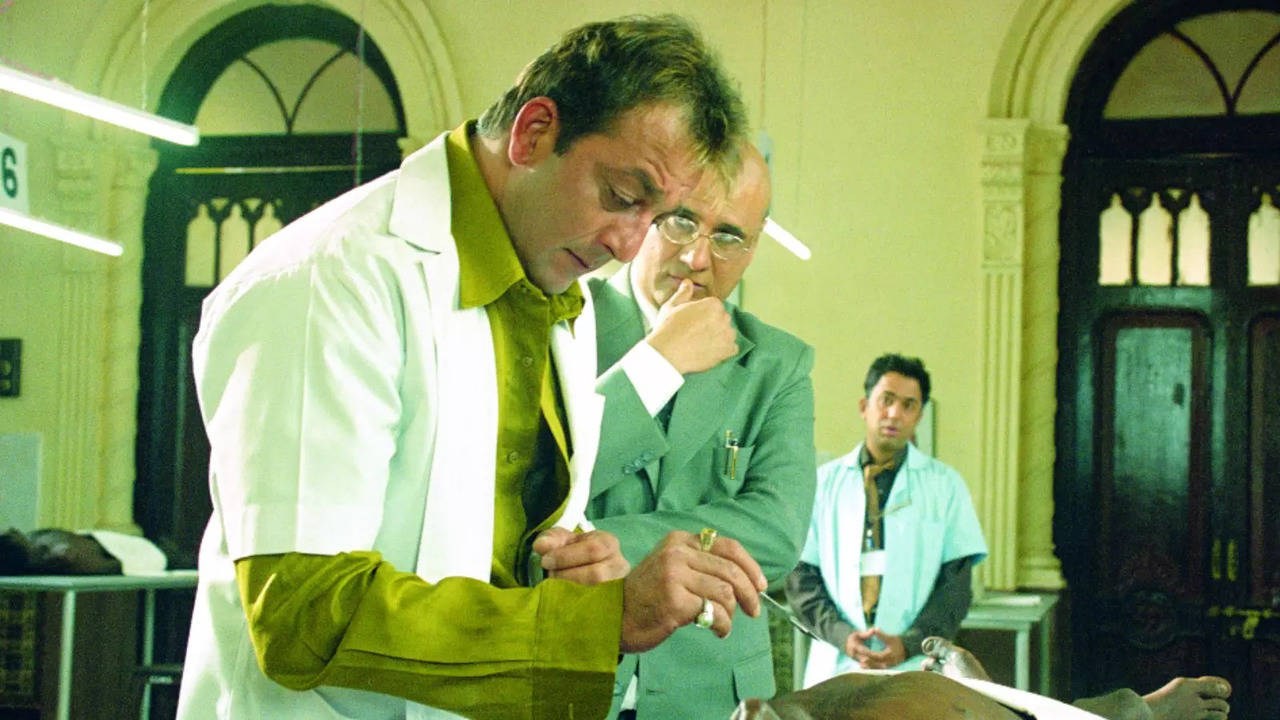 Breaking News: Vidhu Vinod Chopra To Direct The Next Instalment Of Munna Bhai MBBS