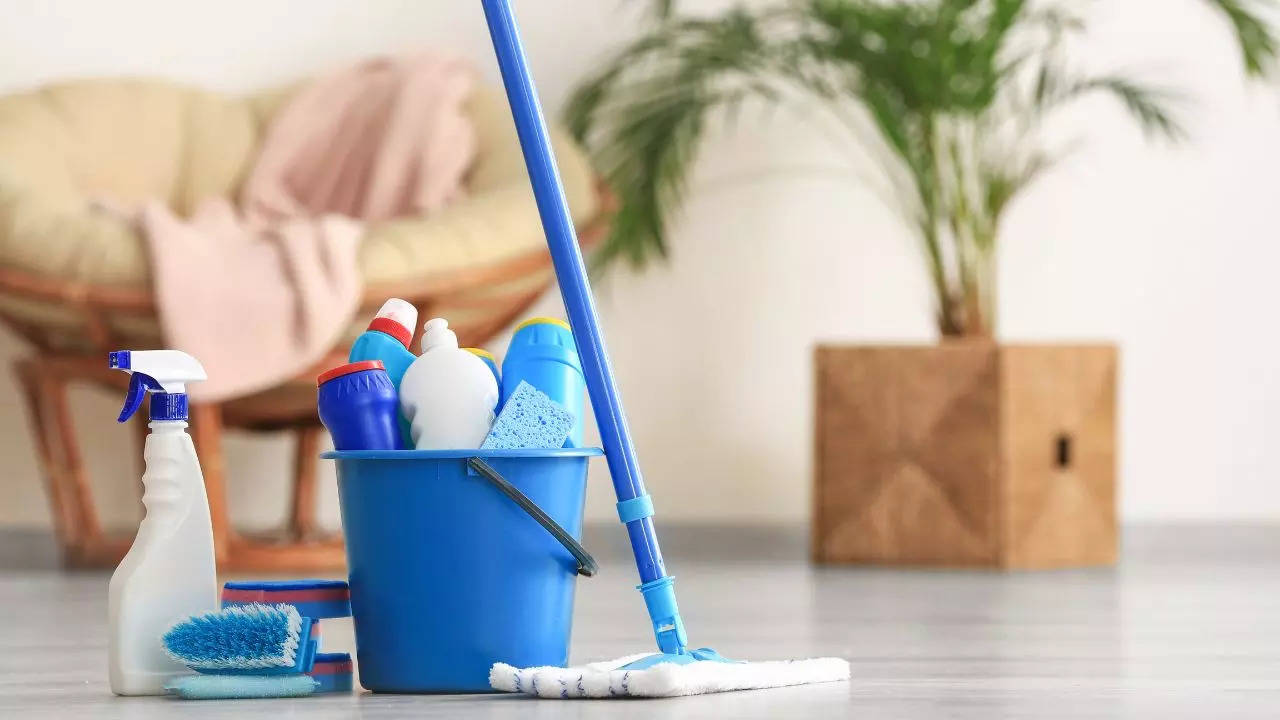 Diwali 2024 never throw these 7 things from your home during cleaning