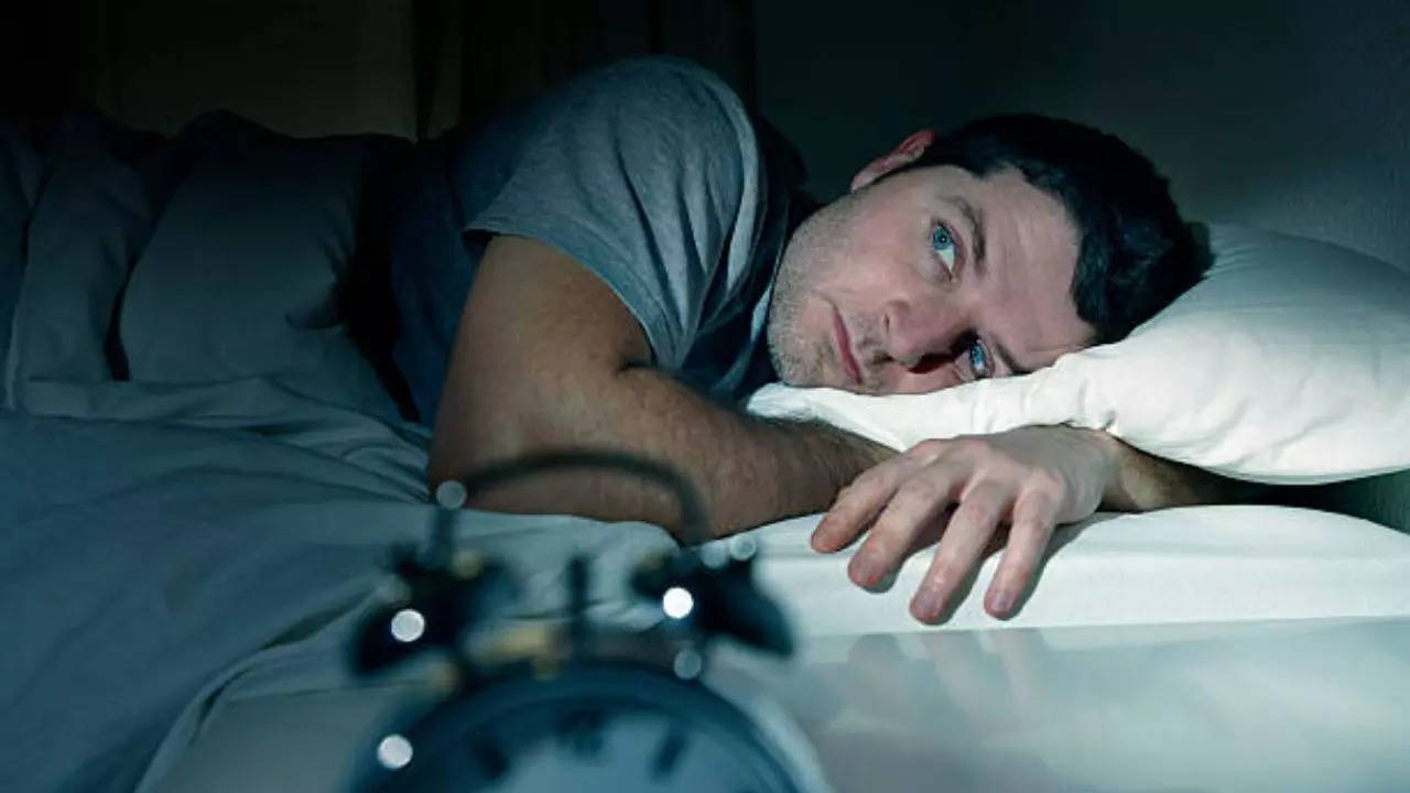 Poor Sleep In Early Middle Age Linked To Faster Ageing Of Brain