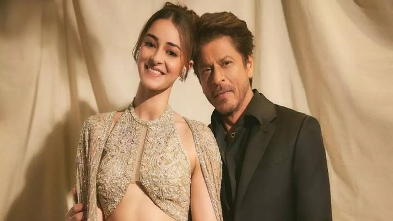 Ananya Panday Praises Shah Rukh 'Uncle' For Being A Present Parent: He Was Involved In College Admissions, Homework