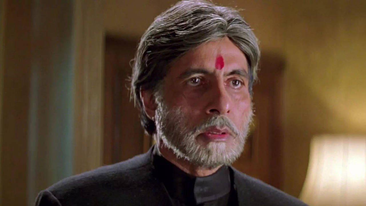 When Amitabh Bachchan Said He Owed His Career Resurrection To Yash Chopra, Aditya Chopra For Mohabbatein