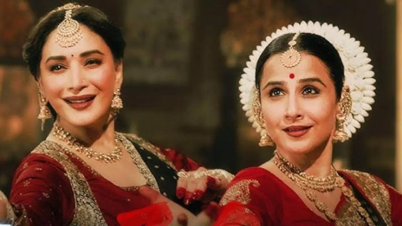 Madhuri Dixit-Vidya Balan's Ami Je Tomar Dance Faceoff Is Highlight Of My Career: Bhool Bhulaiyaa 3 Director Anees Bazmee | EXCLUSIVE