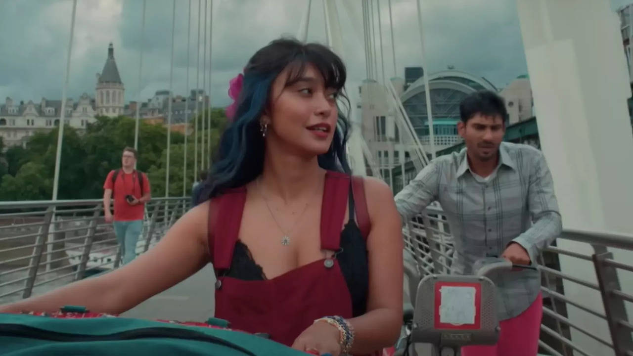 Khwaabon Ka Jhamela Trailer: Sayani Gupta, Prateik Babbar Star In Quirky OTT Rom-Com