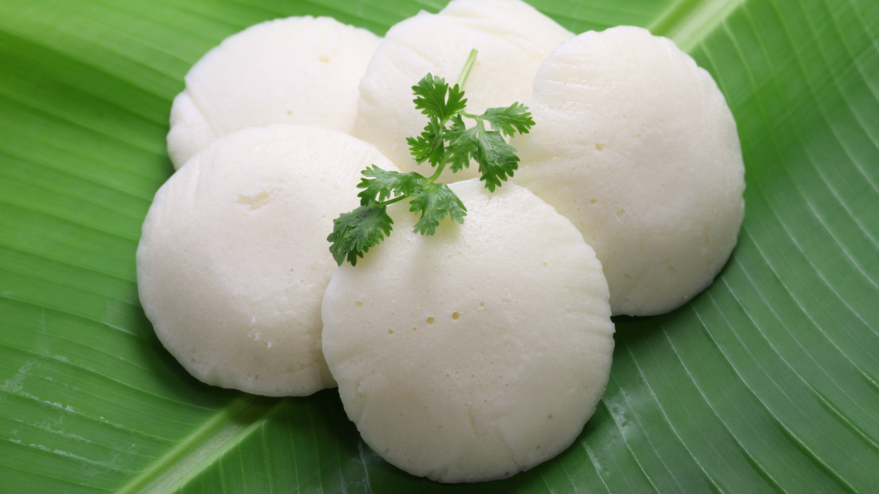 Healthy poha idli for breakfast