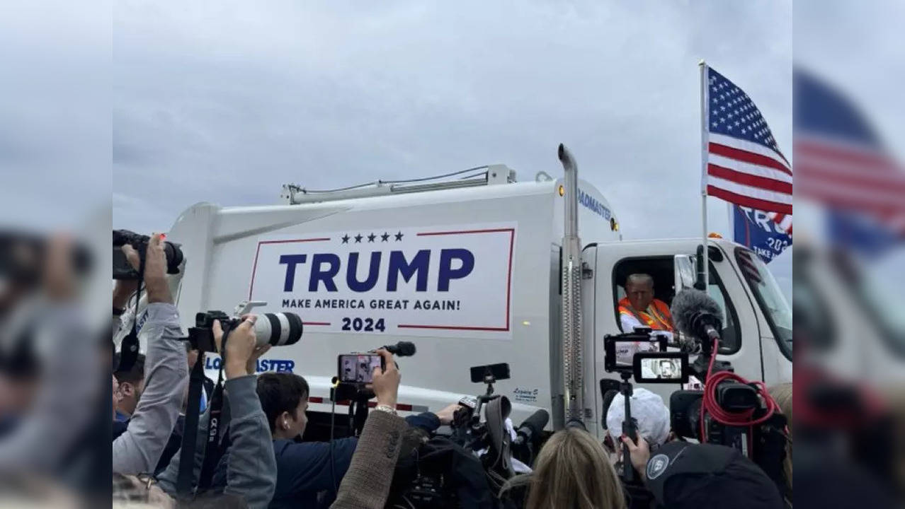 Trump Garbage Truck