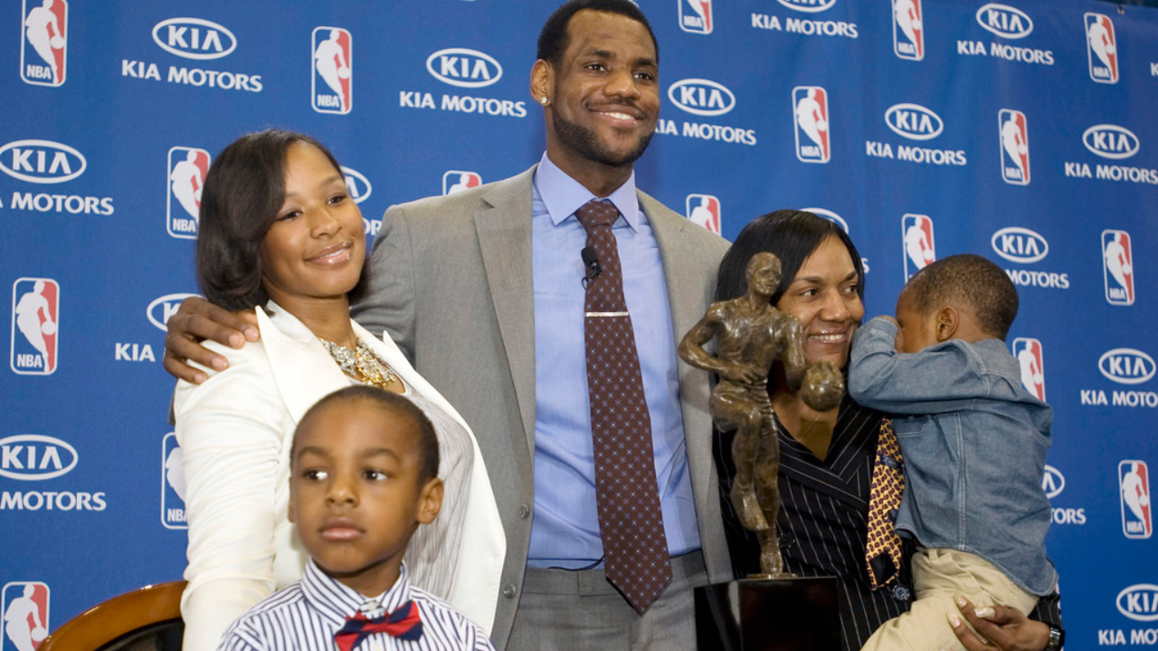 Lebron James with his family