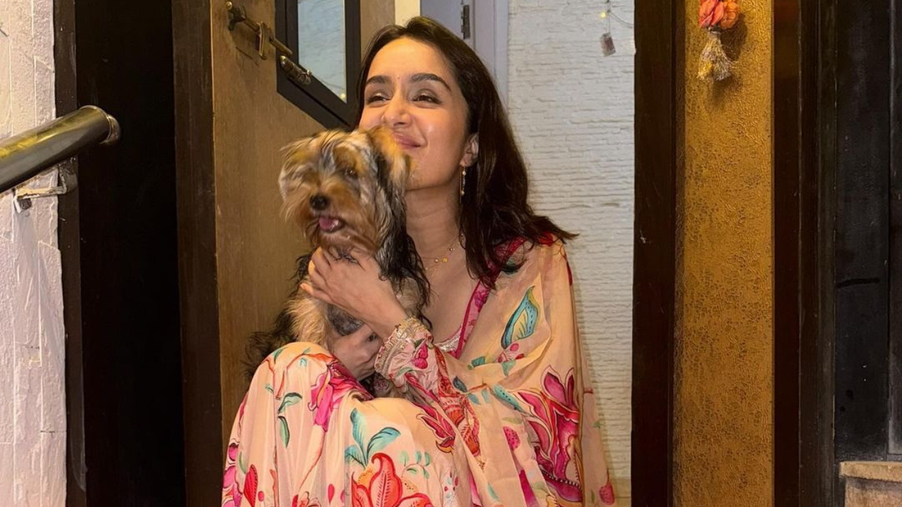 shraddha kapoor proves less is more as actress ditches festive bling for rs 12,000 floral anarkali on diwali day