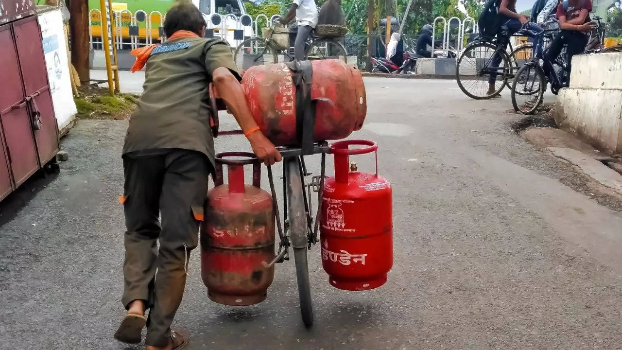 ​Commercial LPG cylinder price hike