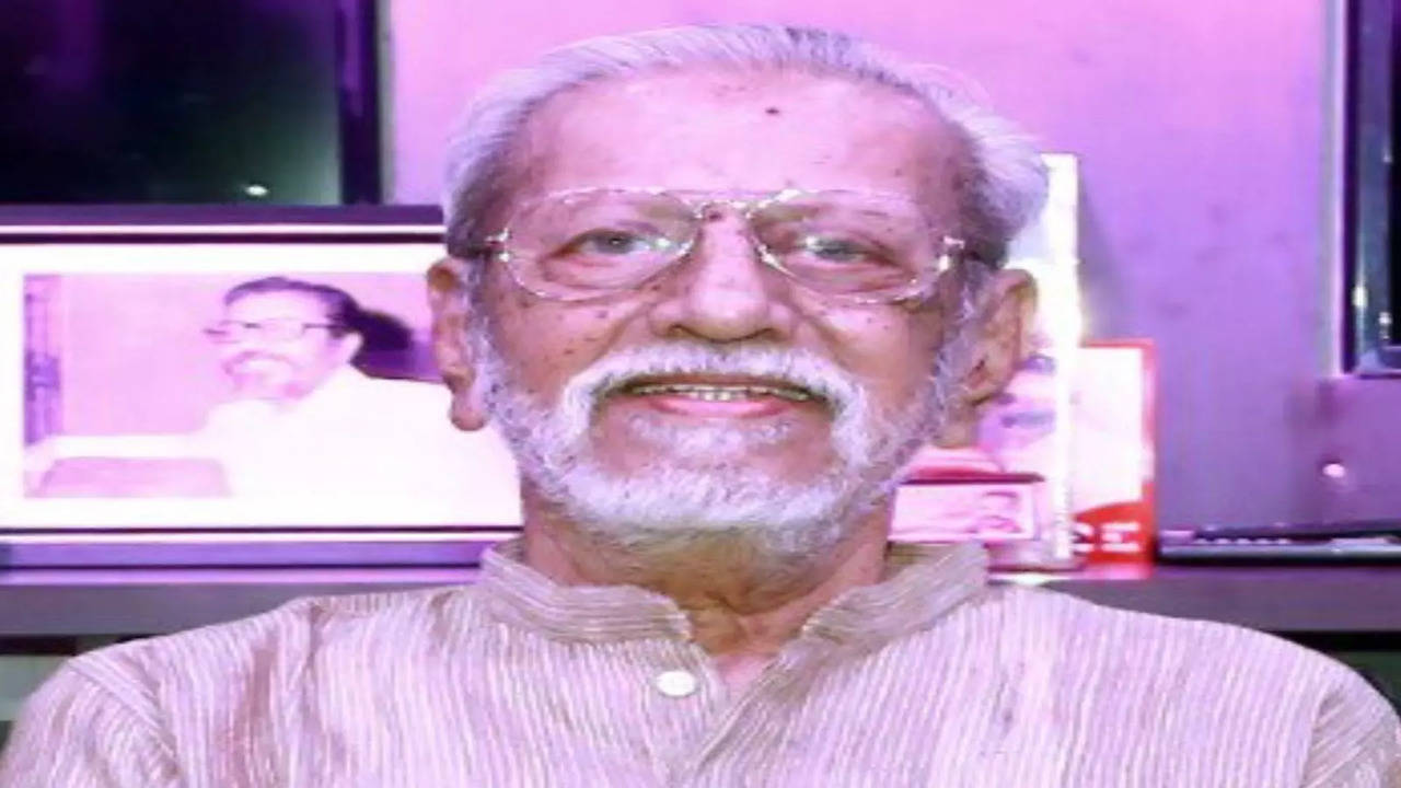 Charuhasan