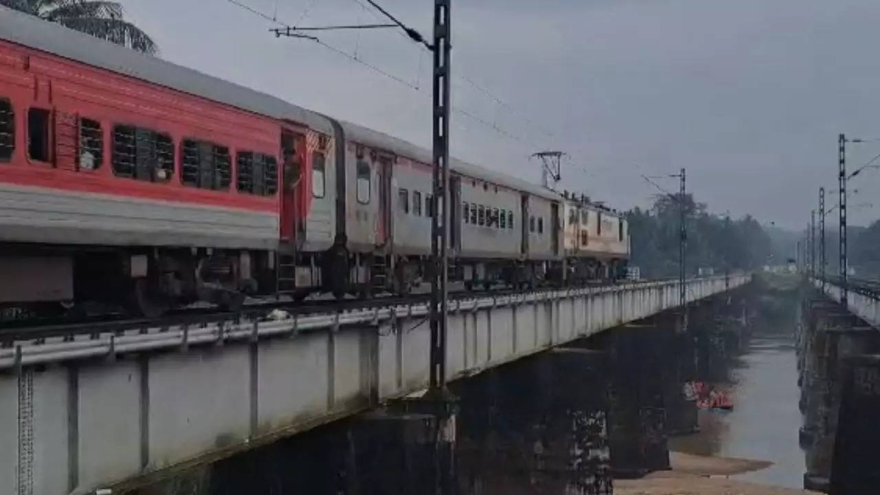 kerala train accidetn