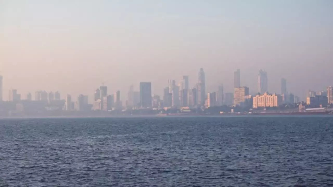 Representative Image: Mumbai Air Pollution