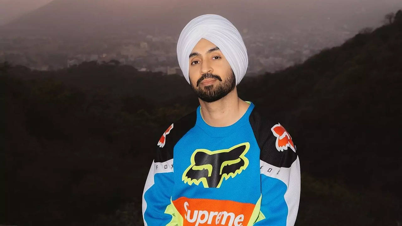 Diljit Dosanjh's Fan Left 'Roka' To Attend His Dil-Luminati Show. Singer's Reaction Left Her Gushing