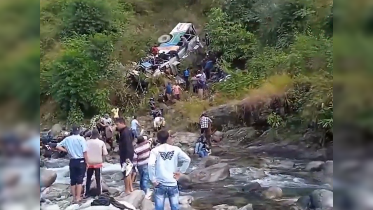 A passenger bus fell into a gorge near Ramnagar, Uttarakhand