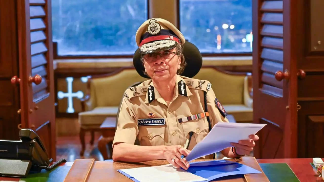 DGP Rashmi Shukla Transferred