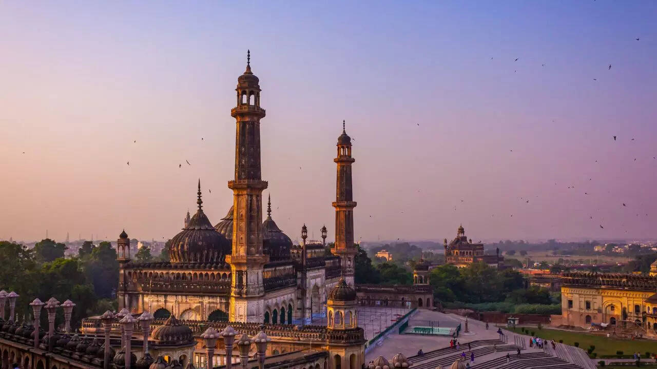 Lucknow 