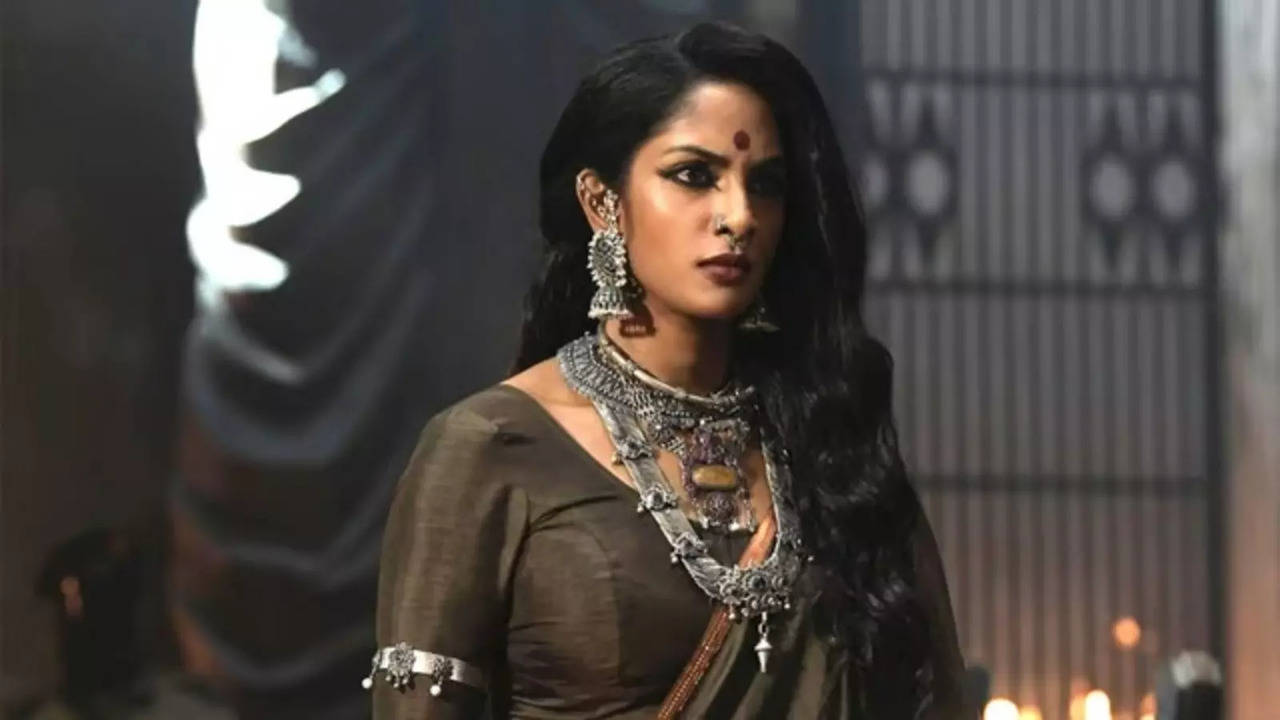 Sriya Reddy OG