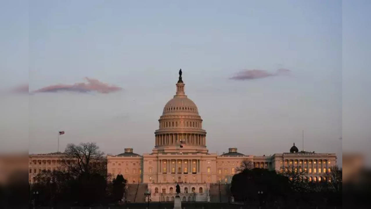 Man was arrested by US Capitol Police for carrying a flare gun