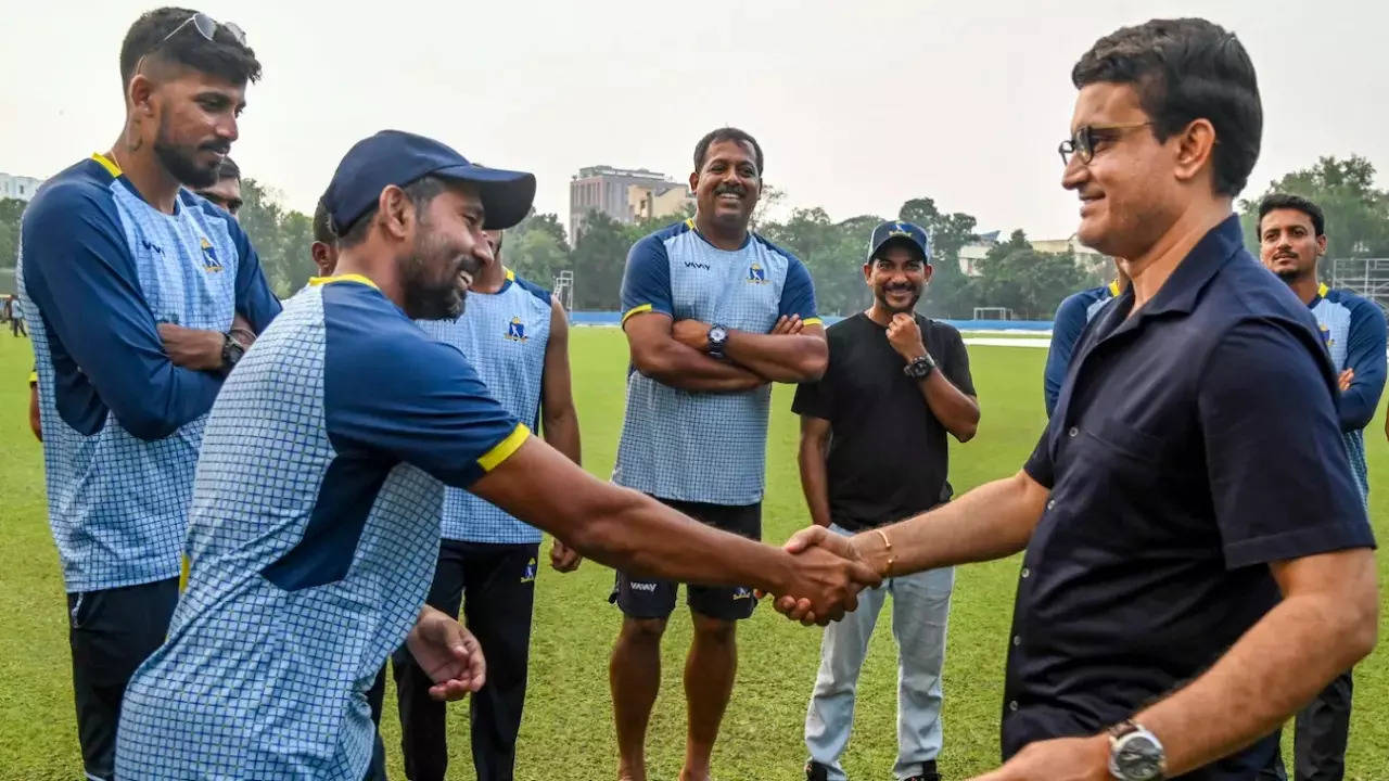 The Last Dance! Wriddhiman Saha Reveals How Sourav Ganguly Convinced Him To Play For Bengal Delaying Retirement