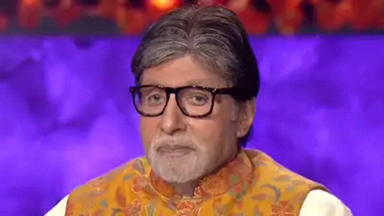 KBC 16: Amitabh Bachchan Pays Tribute To Indian Navy, Says He Wishes To Board An Aircraft Carrier