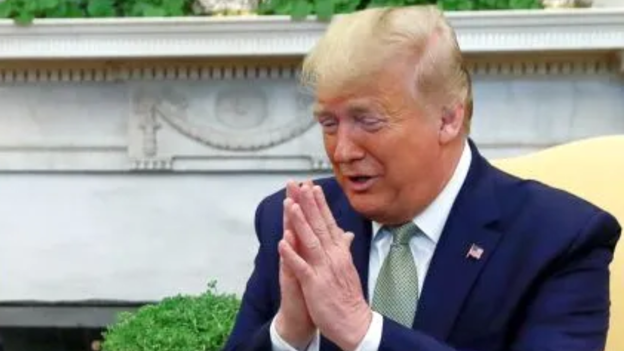 trump namaste