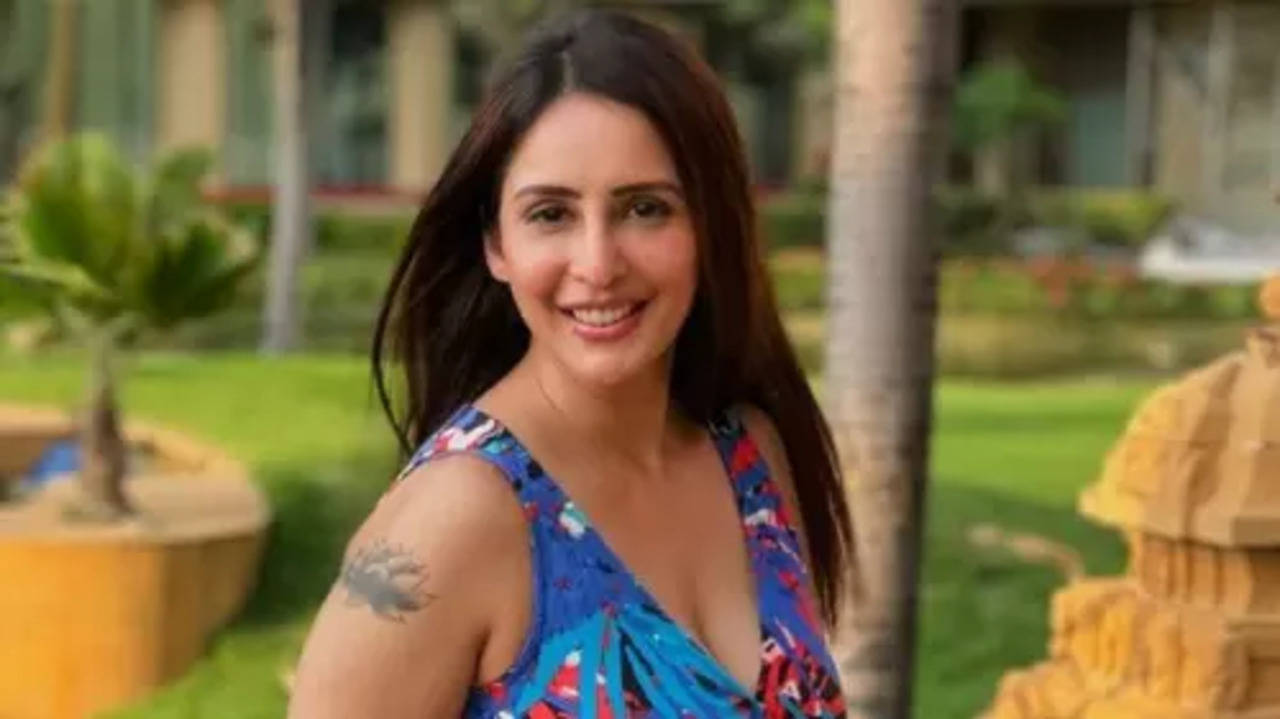 Chahatt Khanna Returns To Television After 10 Years