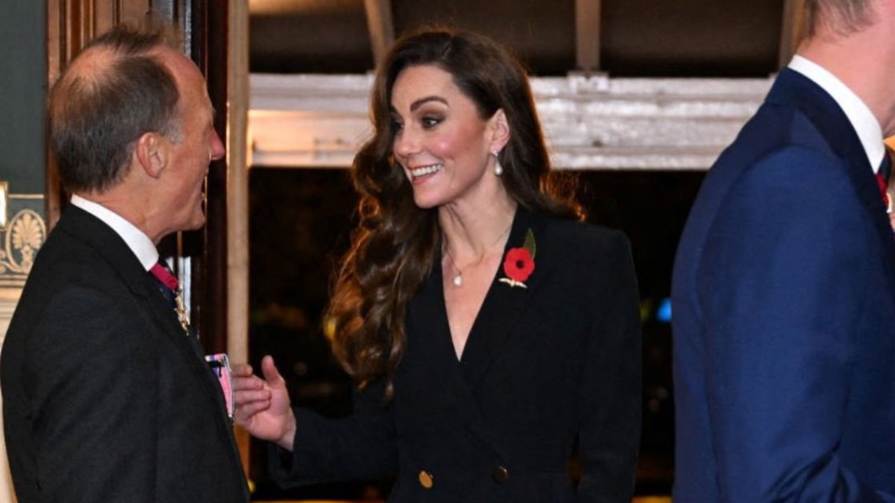 All about Kate Middleton's outfit