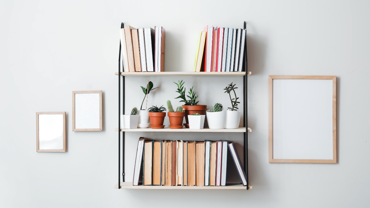 Stylish DIY Wall Shelf Ideas for Vases, Showpieces, Art, and More