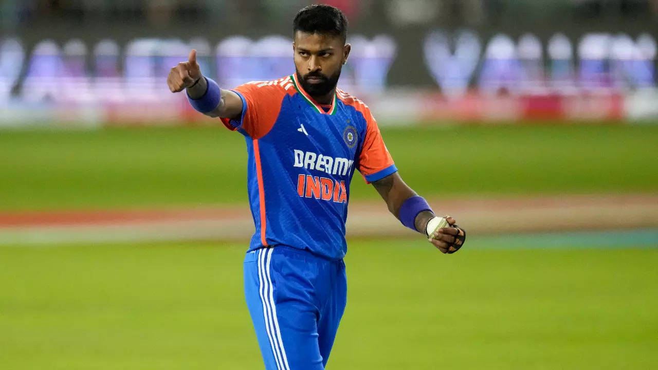 'Preparing For IPL': Hardik Pandya Brutally Slammed For Sluggish Knock In Second T20I vs South Africa