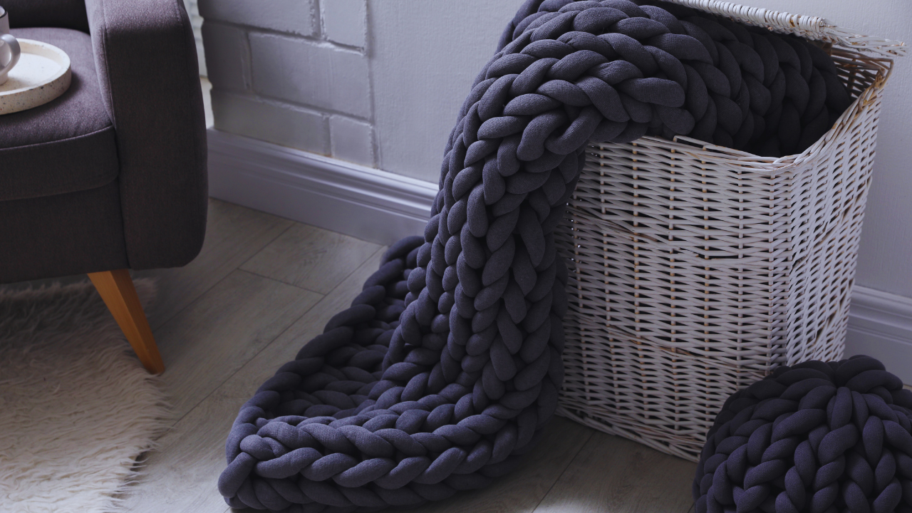 Smart Ways to Store Your Blankets After Every Use and Keep Them Out of the Way