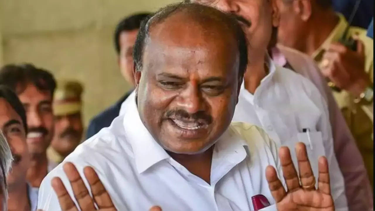 HD Kumaraswamy.