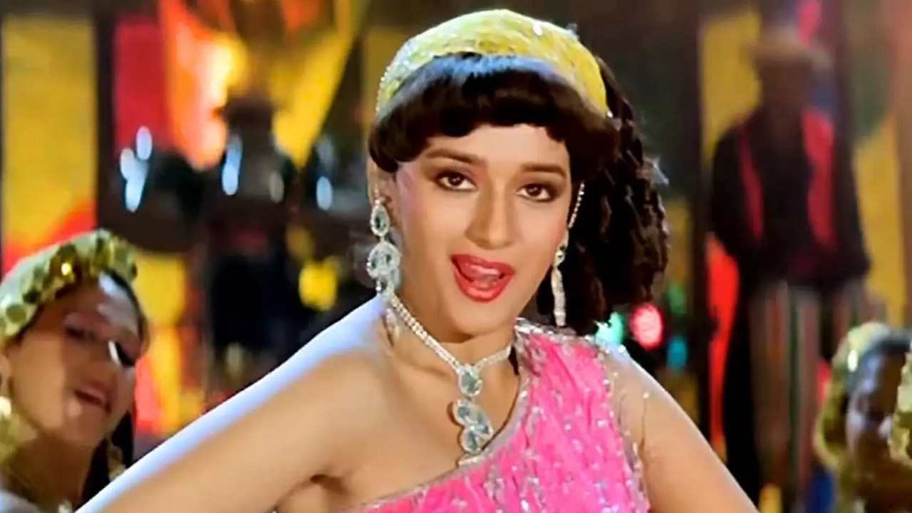 Madhuri Dixit Celebrates 36 Years Of Tezaab: Ek Do Teen And Mohini Continue To Be Cherished