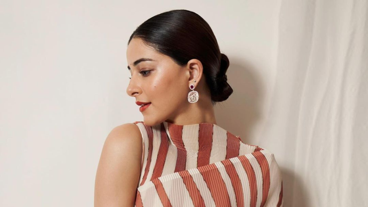 All about Ananya Panday's striped saree moment