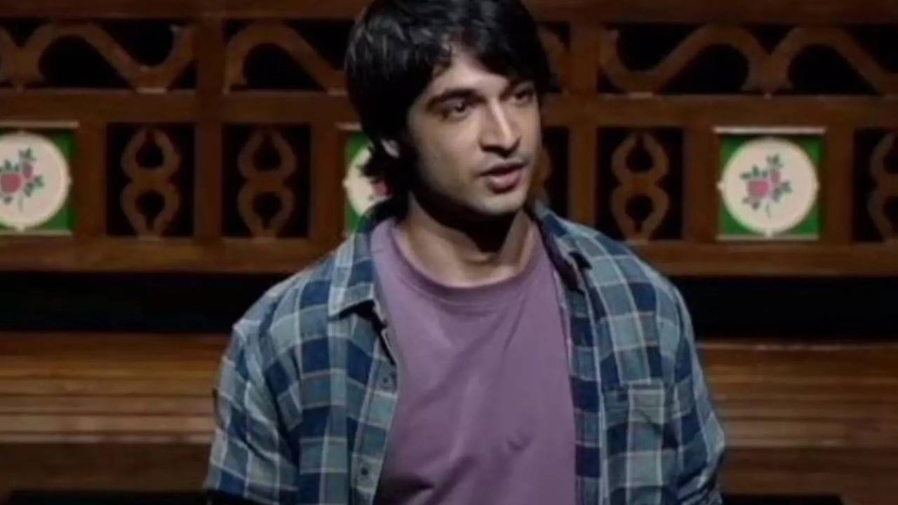 DYK How Rajkumar Hirani's Son Vir Hirani Was Cast For Theatre Drama Letters Of Suresh?