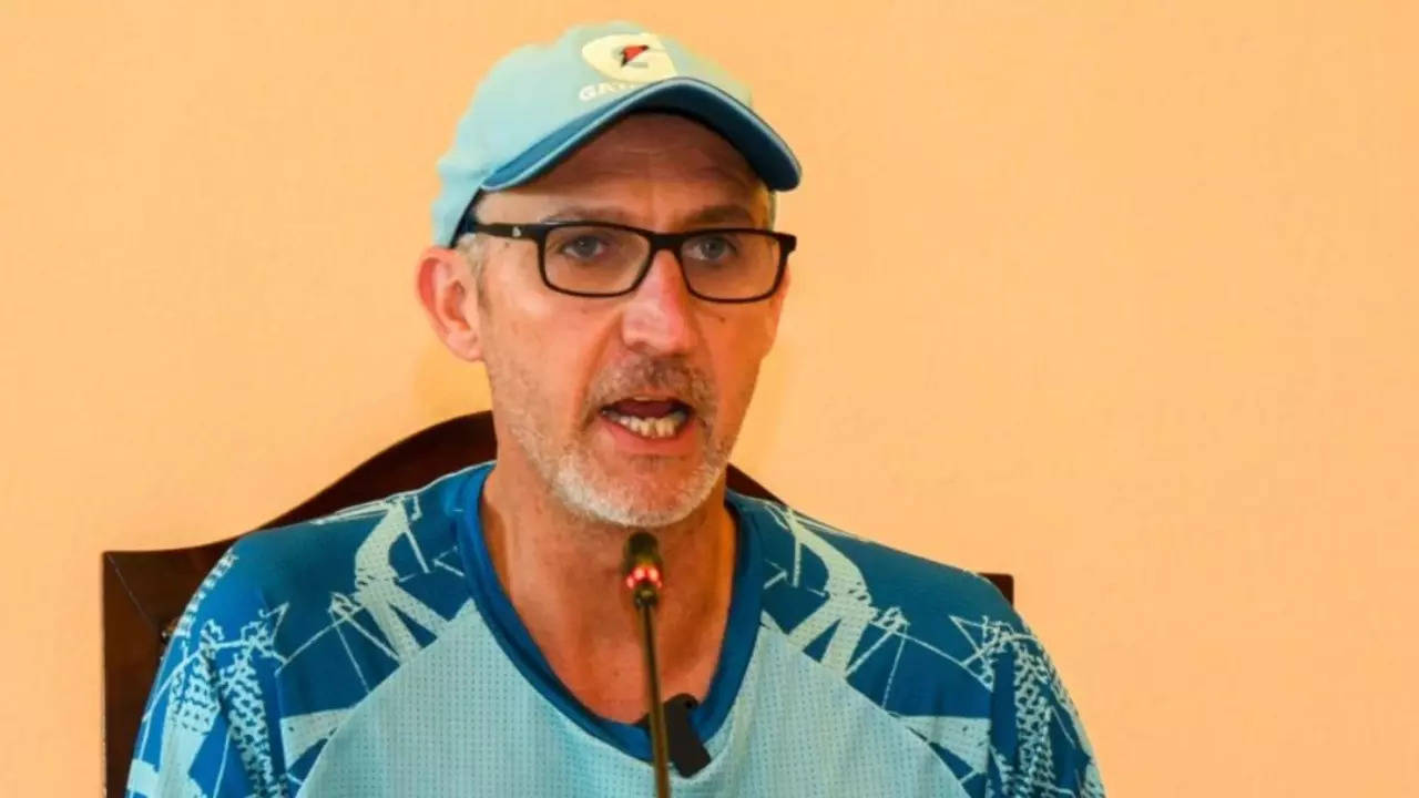 PCB Set To Sack Jason Gillespie, Aqib Javed To Take Over As Head Coach -Report