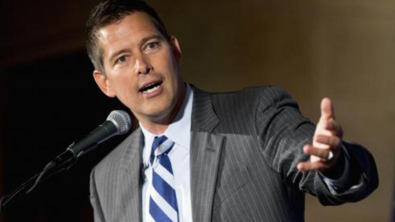 Donald Trump Sean Duffy