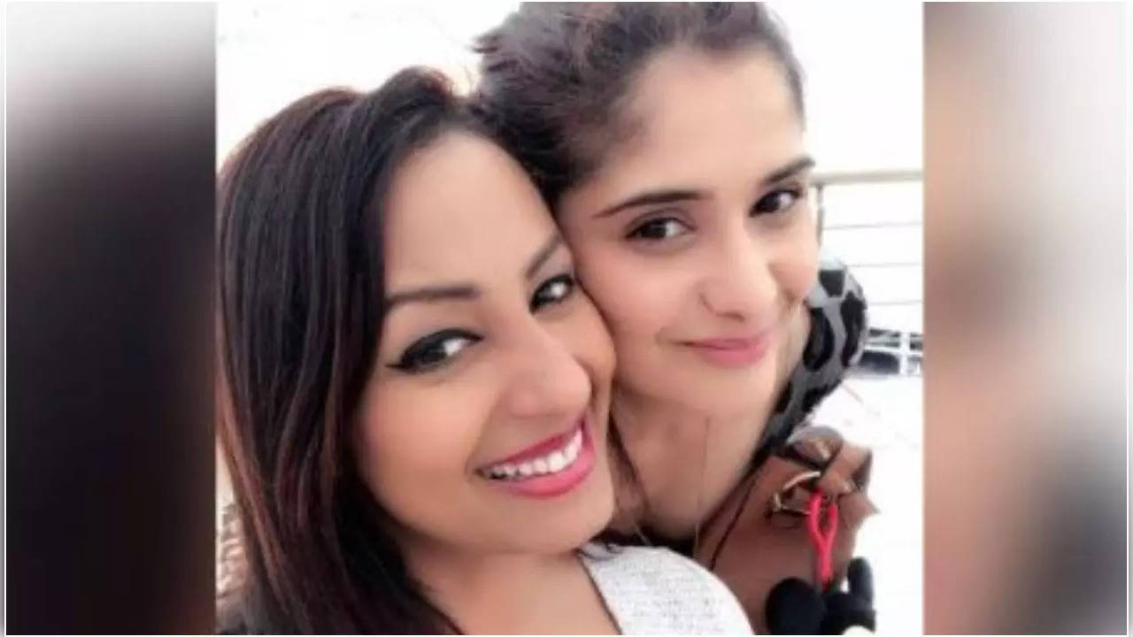 Arti Singh Says Sister-In-Law Kashmera Shah Is Much Better, Had No Fracture - Exclusive