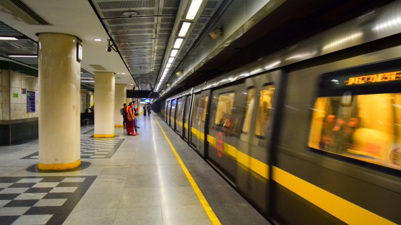 Yellow Line Delhi Metro