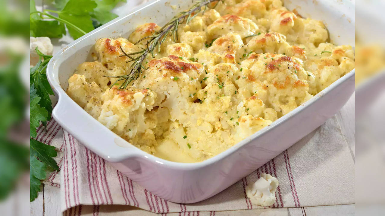 Have A Hearty Cauliflower Cheese Roast For A Vegetarian Dinner Feast