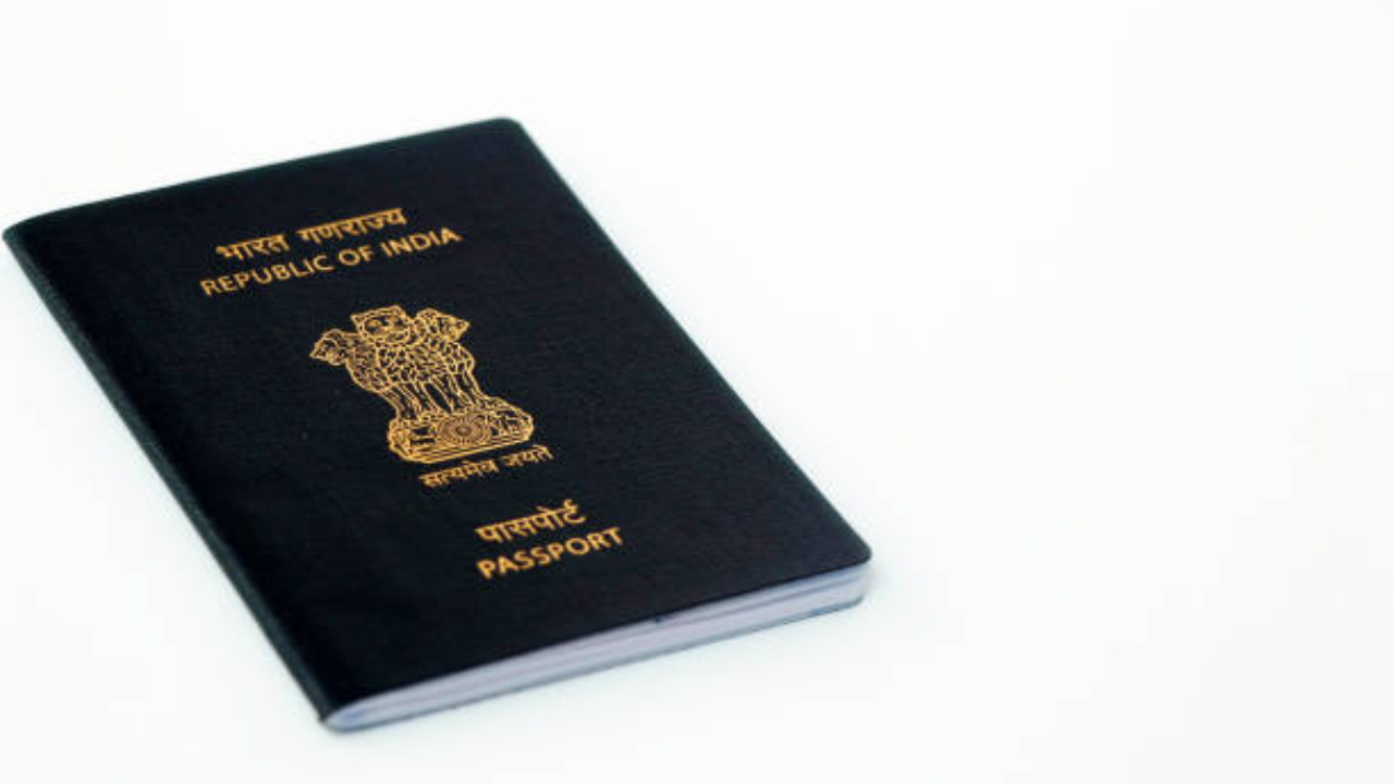 Women with fake passport held in Bengaluru