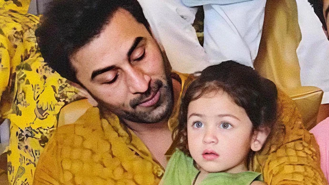 Why Is Raj Kapoor's Kisi Ki Muskurahaton Pe Special For Ranbir Kapoor And Daughter Raha? Read On