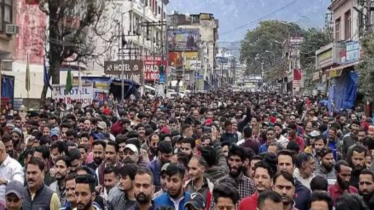 Breaking News LIVE Protest Erupts In Jammu  Kashmirs Katra Over Ropeway Project 