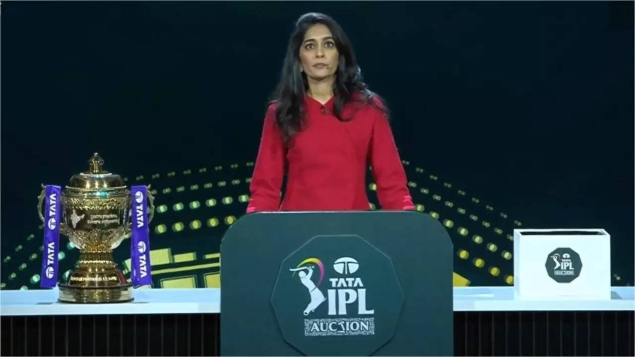 EXPLAINED : Here's How Auctioneer Mallika Sagar's Mistakes During IPL 2025 Mega Auction Led To Financial Losses For SRH & GT